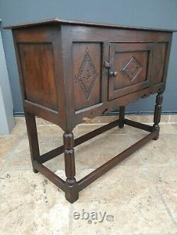 Antique style solid Oak Credence Cupboard / side / hall table / sideboard