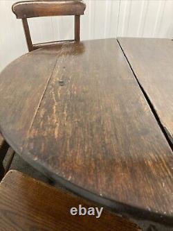 Beautiful Late 16th Century English Solid Oak Gateleg Dining Table & 6 chairs