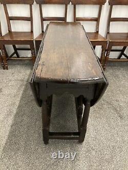 Beautiful Late 16th Century English Solid Oak Gateleg Dining Table & 6 chairs