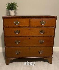 Beautiful antique 18th century dark oak chest of drawers