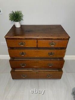 Beautiful antique 18th century dark oak chest of drawers