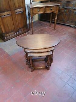 Bevan Funnell/reprodux Nest Of Tables/large Oval Solid Oak Nest Of 3 Tables