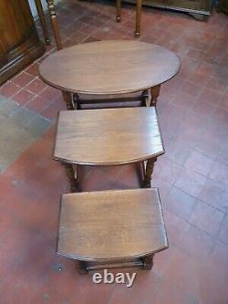 Bevan Funnell/reprodux Nest Of Tables/large Oval Solid Oak Nest Of 3 Tables