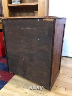 Elegant Vintage Solid Oak Chest Of Drawers