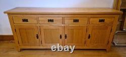 Extra Large Solid Oak Sideboard. 4 Drawer 4 Door. Great Condition