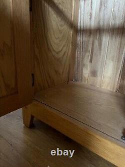 Extra Large Solid Oak Sideboard. 4 Drawer 4 Door. Great Condition