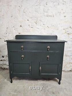 Lovely Antique Edwardian Dark Green Solid Oak Chest of drawers/Cabinet hallway