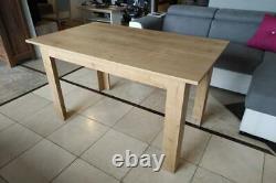 Modern wooden dining table with 4 chairs in light wood colour, oak burlington