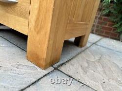 Pair of Oak Furnitureland Alto Natural Solid Oak Bedside Tables Good Condition