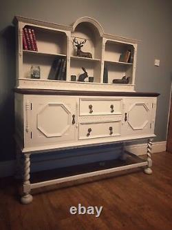 STUNNING SOLID OAK SIDEBOARD / DRESSER / CABINET. Shabby Chic NOW REDUCED