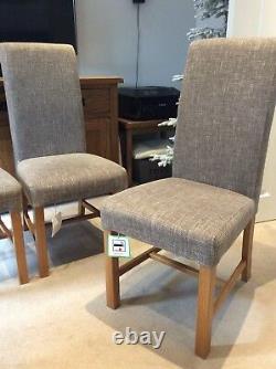 Set Of Four Solid Medium Oak Natural Mink Dining Chairs