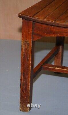 Set Of Four Stylish MID Century Modern Red Oak Dining Chairs Nice Sculptural