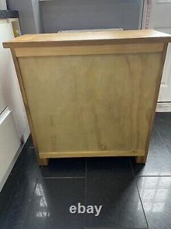 Sideboard Cabinet Cupboard Solid Oak 2 Door Drawer Leeds