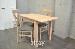 Small moder extending table with 2 chairs in oak sonoma colour Kam3