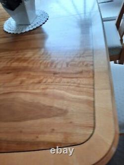 Solid Oak Extendable Dining Table and 6 Chairs including 2 Carvers