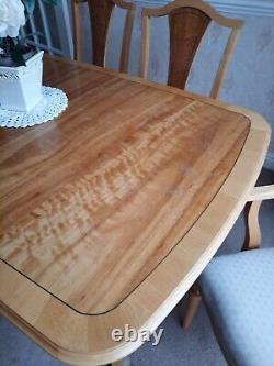 Solid Oak Extendable Dining Table and 6 Chairs including 2 Carvers