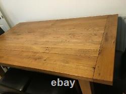 Solid oak Dining Table plus 6 leather chairs