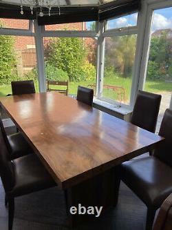 Solid oak dining table and 6 chairs Used
