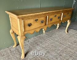 Superb Georgian Antique Style Large Solid Oak Console Hall Table Dresser base