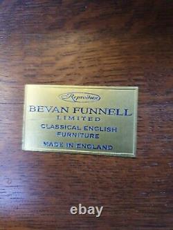 Bevan Funnell/reprodux Nid De Tables/grand Nid De Chêne Massif Ovale De 3 Tables