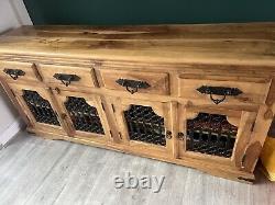 Buffet en chêne en bois massif petit avec 2 portes + 2 tiroirs de rangement pour salle à manger