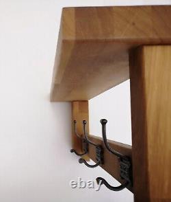 Cintre en bois massif avec étagère robuste et crochet en fonte résistant - CHÊNE NOYER IROKO