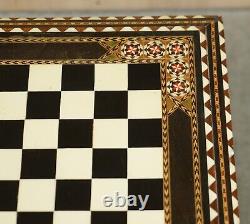 Fantastique Antique Anglo Indian Circa 1920 Jeux De Société D'échecs Table Double Tiroirs