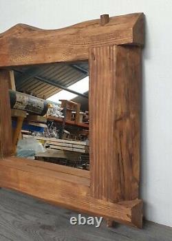 Petit miroir encadré en chêne de style à grain ouvert, meuble avec bord en direct, finition naturelle