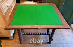 Table de jeu pliante en chêne sculpté antique rare LIVRAISON POSSIBLE