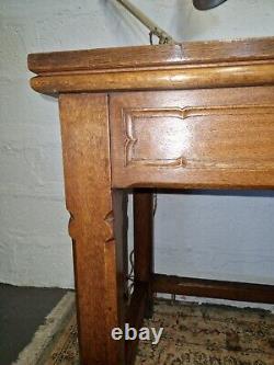 Table de réfectoire en chêne massif vintage Table d'église 1938 Plaque Table d'autel récupérée